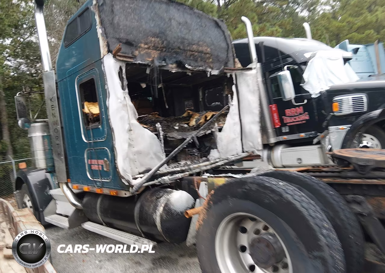 1999 Kenworth Construction W900 VIN:1XKWDB9X7XR822962 - 12