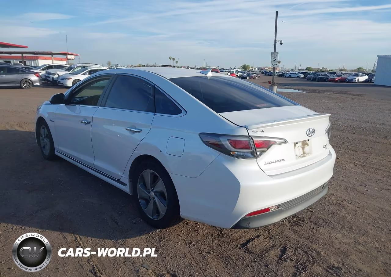 2016 Hyundai Sonata Hybrid Limited VIN:KMHE34L16GA018110 - 3