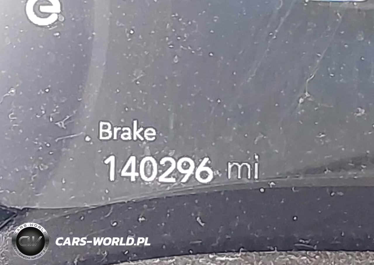 2017 Chrysler Pacifica Ehybrid Platinum VIN:2C4RC1N70HR798205 - 15