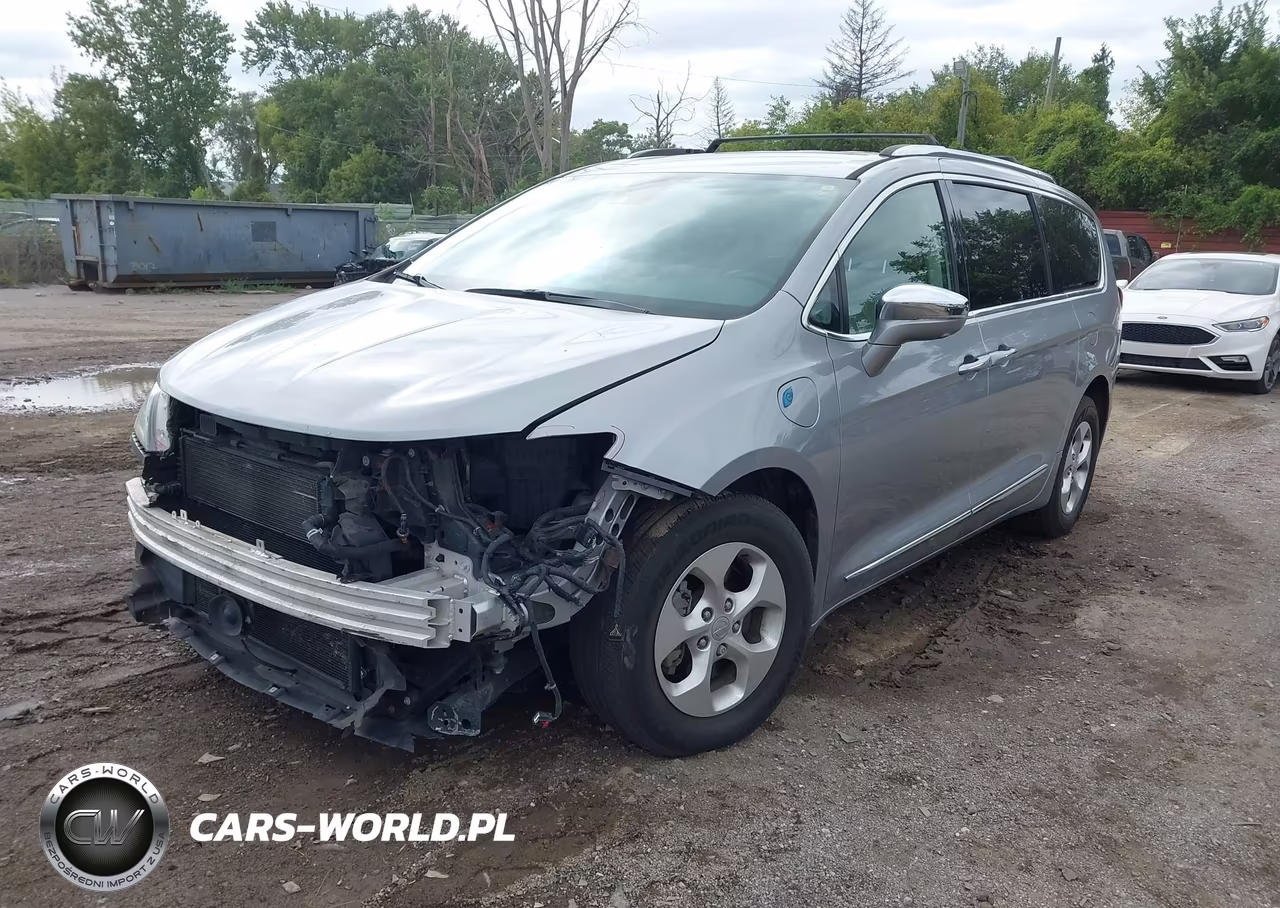 2017 Chrysler Pacifica Ehybrid Platinum VIN:2C4RC1N70HR798205 - 2
