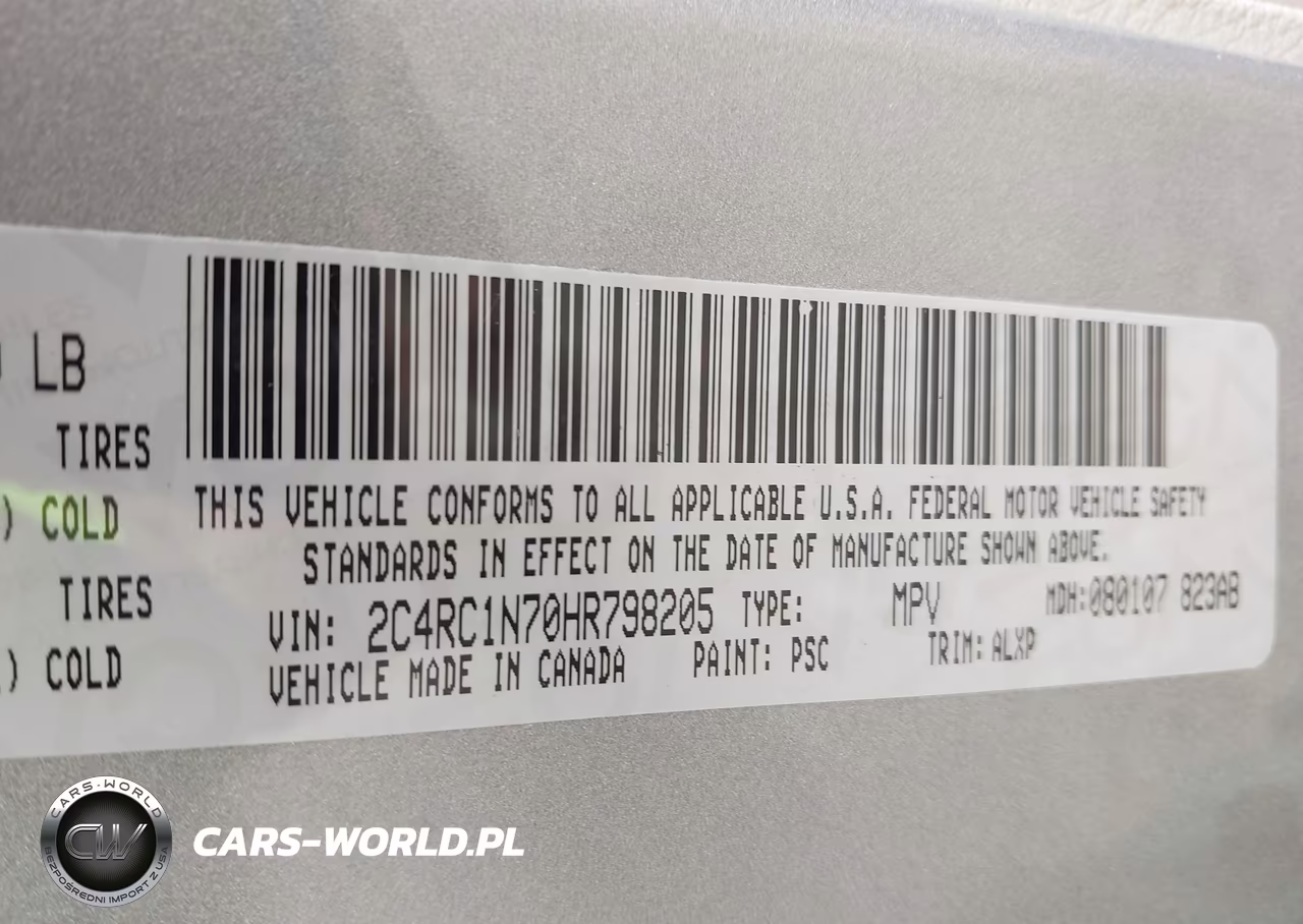 2017 Chrysler Pacifica Ehybrid Platinum VIN:2C4RC1N70HR798205 - 9