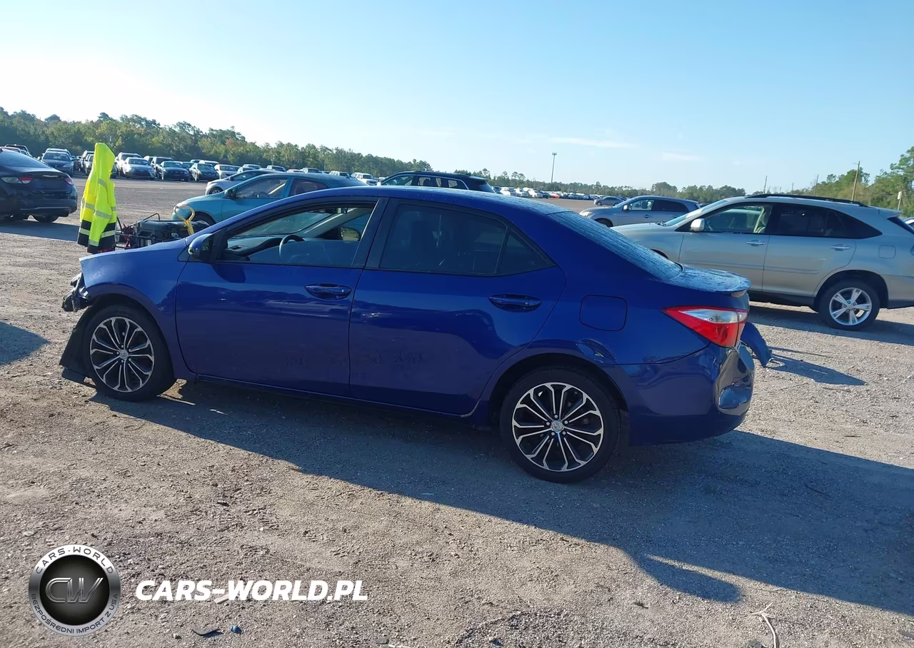 2014 Toyota Corolla S Plus VIN:2T1BURHE3EC054097 - 3