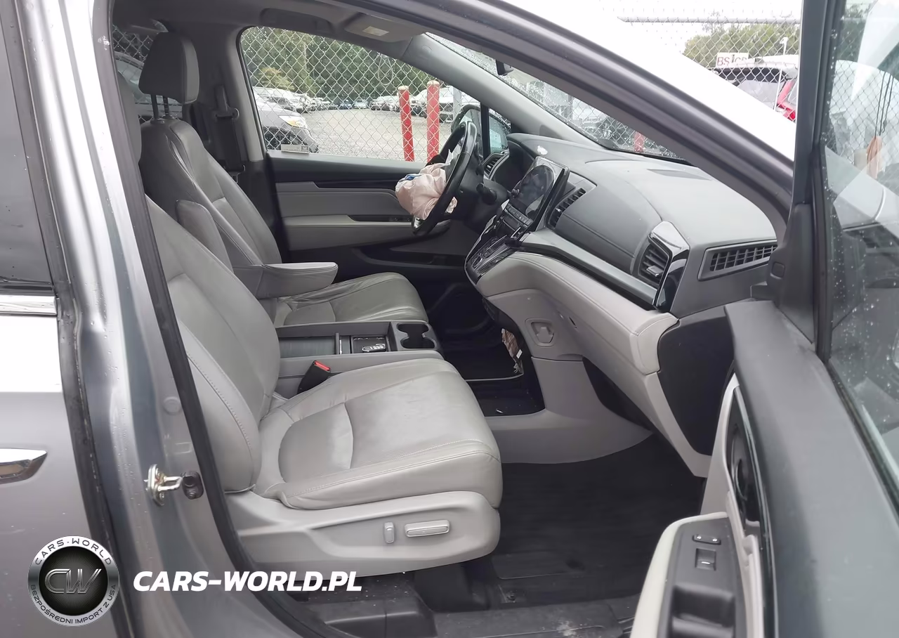 2019 Honda Odyssey Elite VIN:5FNRL6H95KB097639 - 5