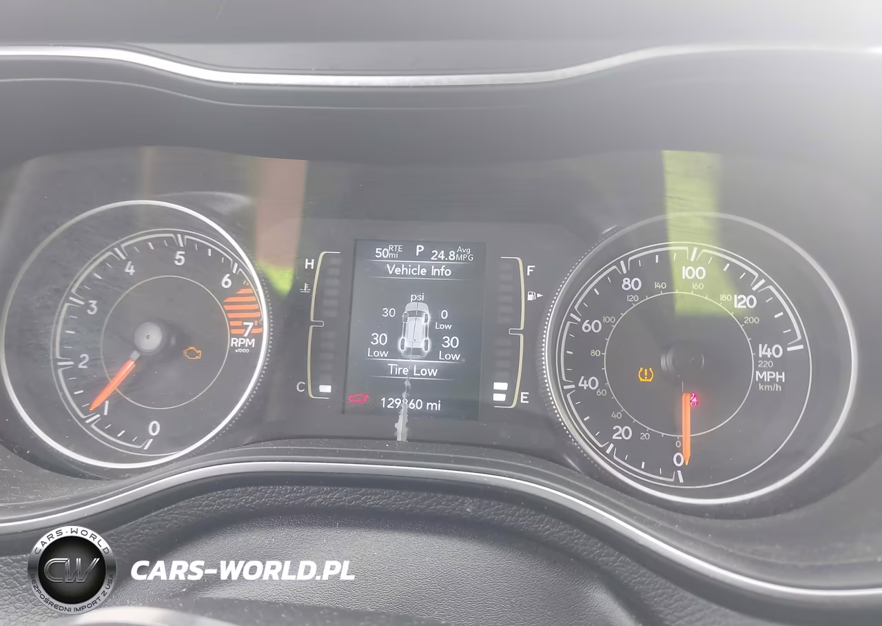 2020 Jeep Cherokee Latitude Fwd VIN:1C4PJLCB7LD565353 - 7