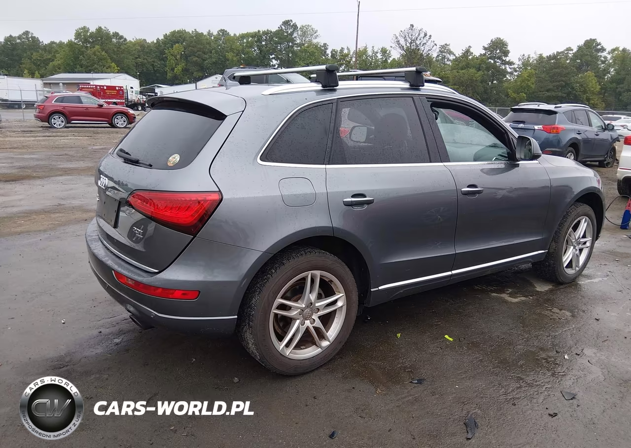 2015 Audi Q5 2.0T Premium VIN:WA1LFAFP7FA051062 - 4
