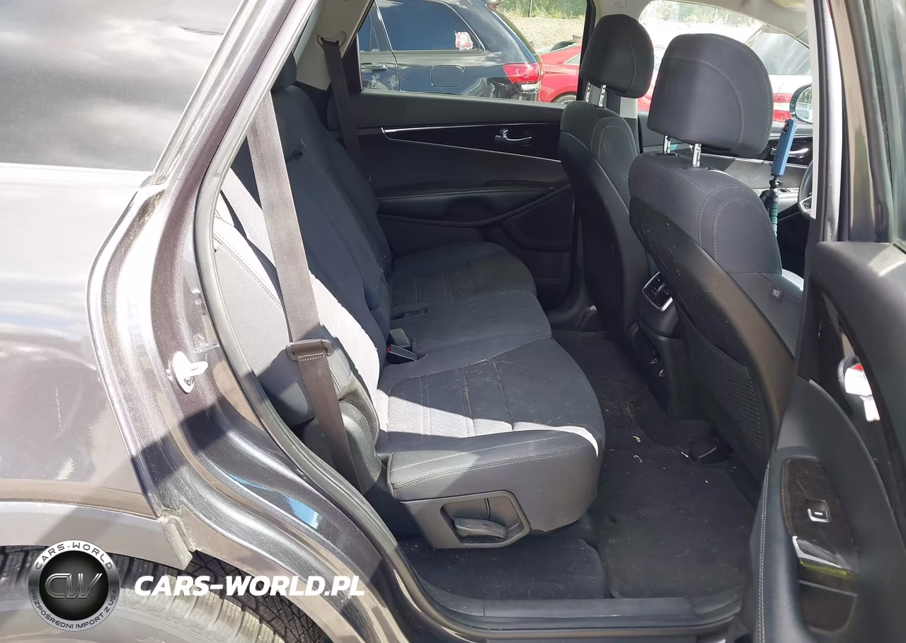 2017 Kia Sorento 2.4L Lx VIN:5XYPGDA34HG337948 - 8