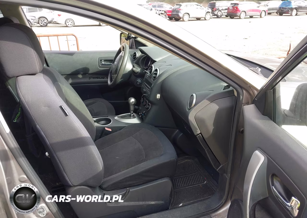 2010 Nissan Rogue S VIN:JN8AS5MV2AW104235 - 5