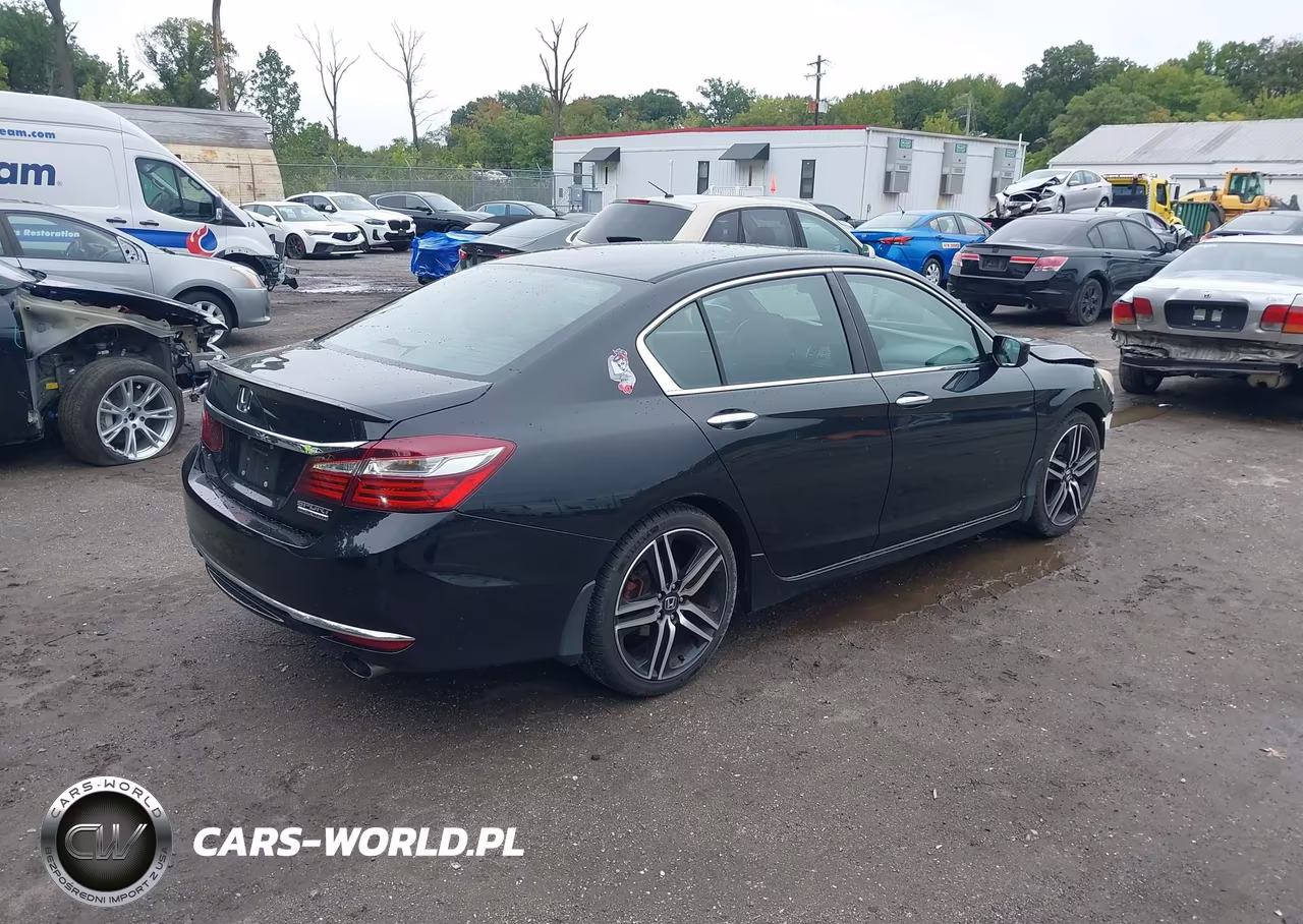 2017 Honda Accord Sport Se VIN:1HGCR2F15HA229442 - 4