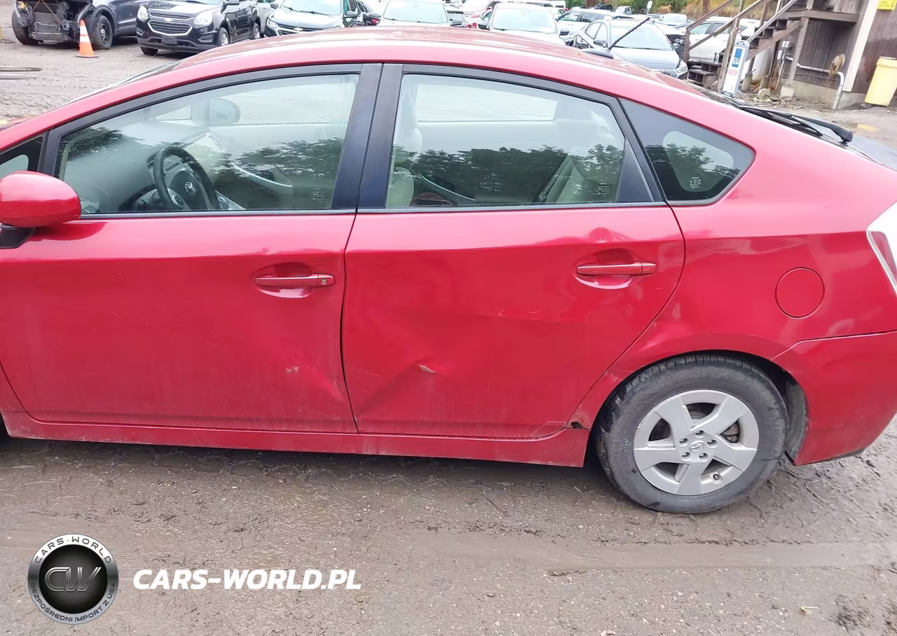 2011 Toyota Prius Two VIN:JTDKN3DU7B1380704 - 6