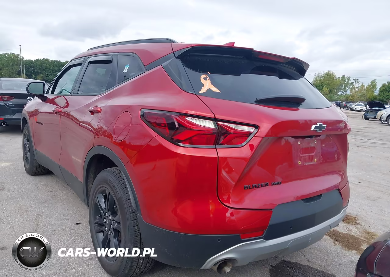 2021 Chevrolet Blazer Awd 2Lt VIN:3GNKBHR42MS537661 - 3