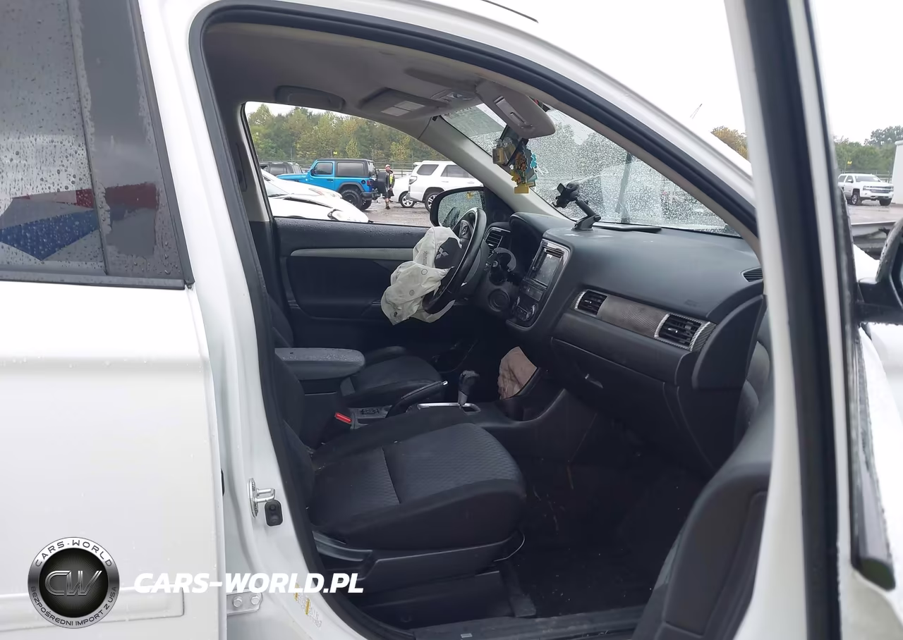 2014 Mitsubishi Outlander Se VIN:JA4AZ3A3XEZ014666 - 5