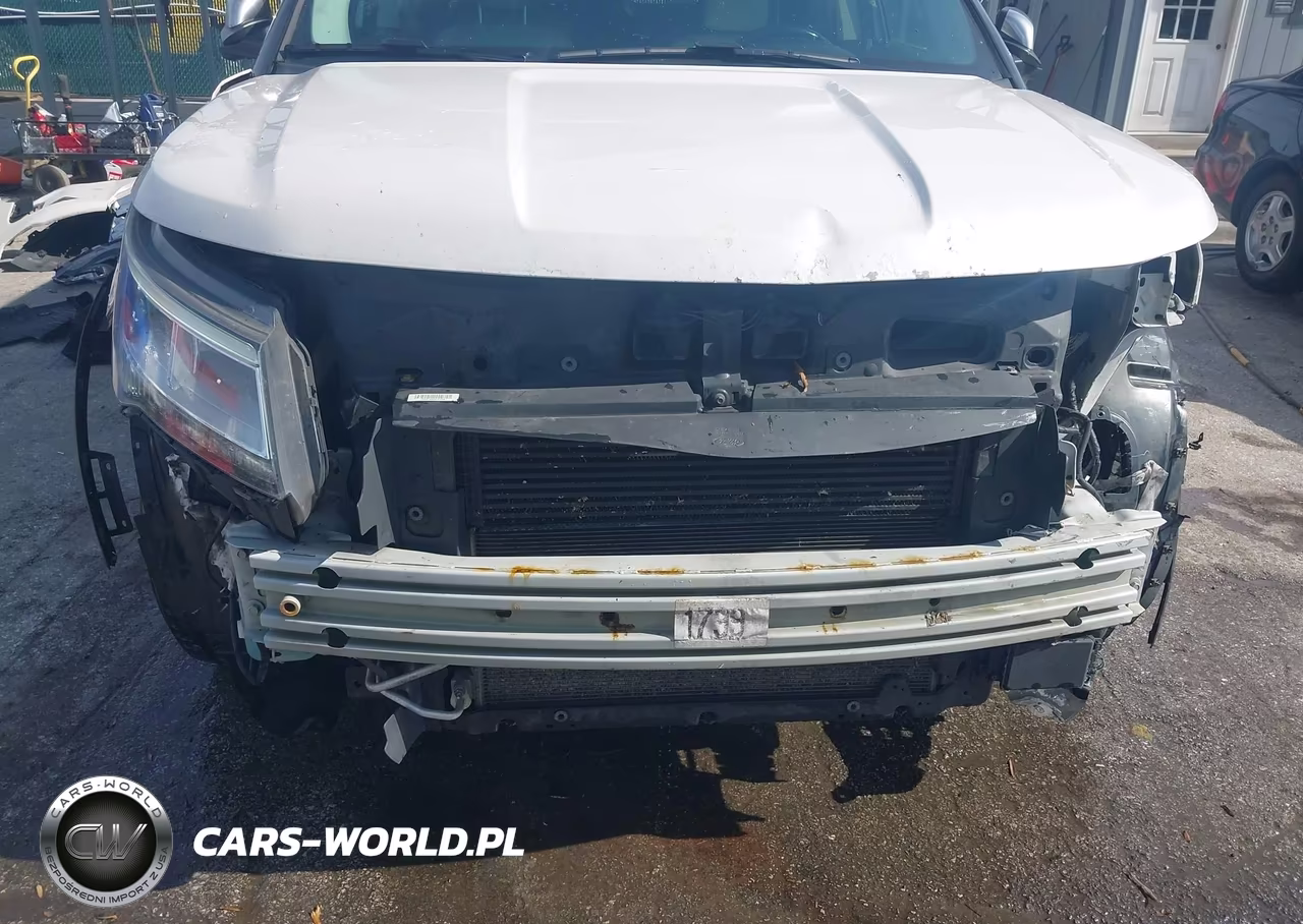 2018 Ford Explorer Platinum VIN:1FM5K8HTXJGC34731 - 6