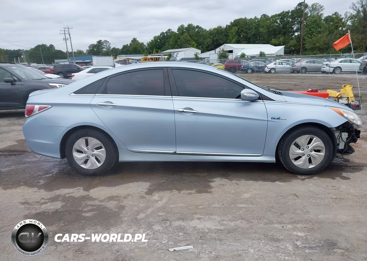 2014 Hyundai Sonata Hybrid VIN:KMHEC4A43EA117526 - 14