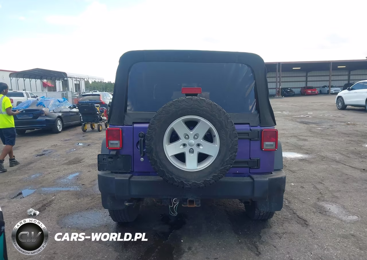 2017 Jeep Wrangler Unlimited Sport 4X4 VIN:1C4BJWDG5HL713115 - 15