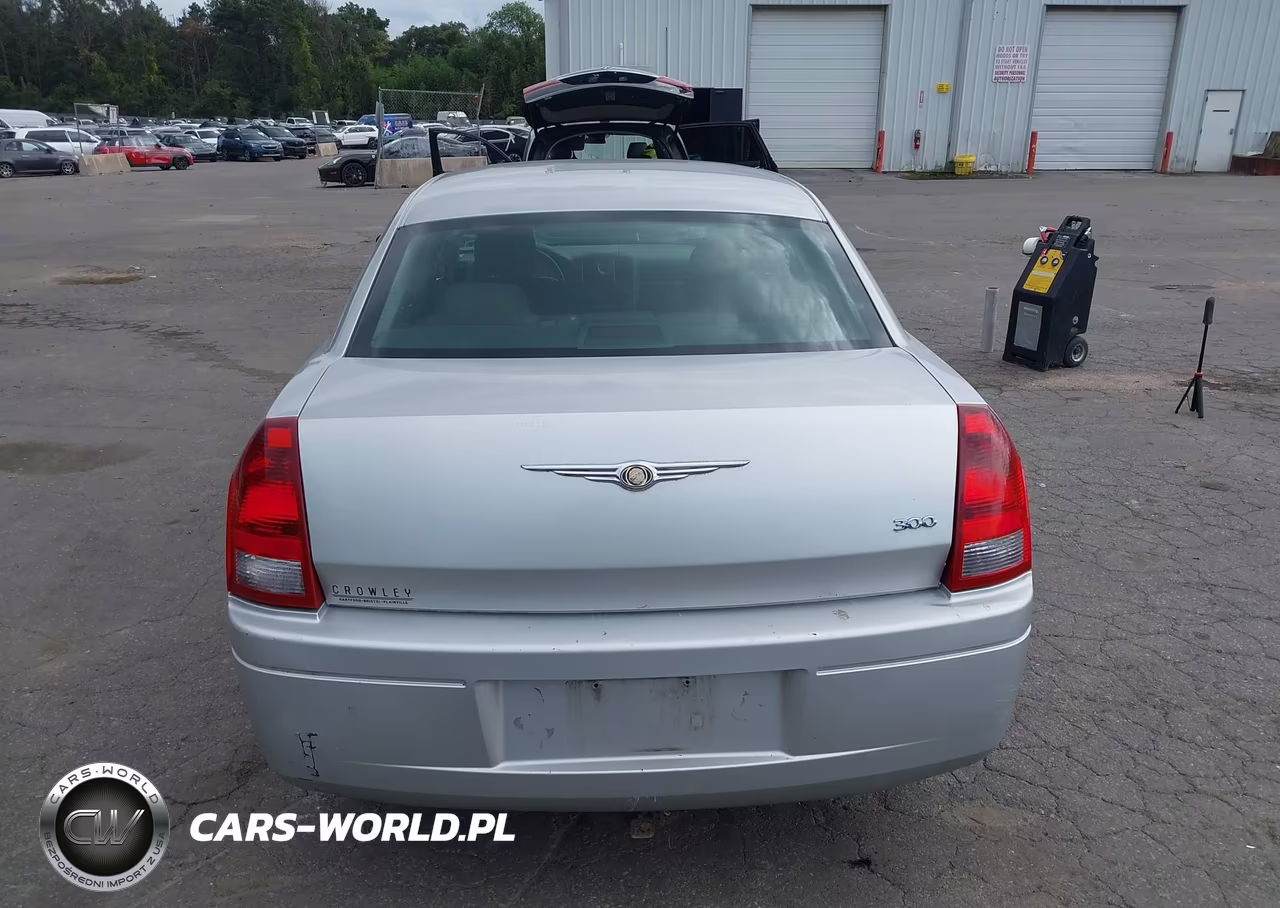 2007 Chrysler 300 VIN:2C3LA43R47H840756 - 16