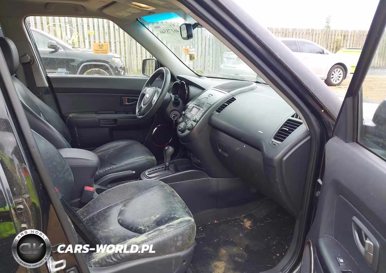 2010 Kia Soul + VIN:KNDJT2A22A7128143 - 5