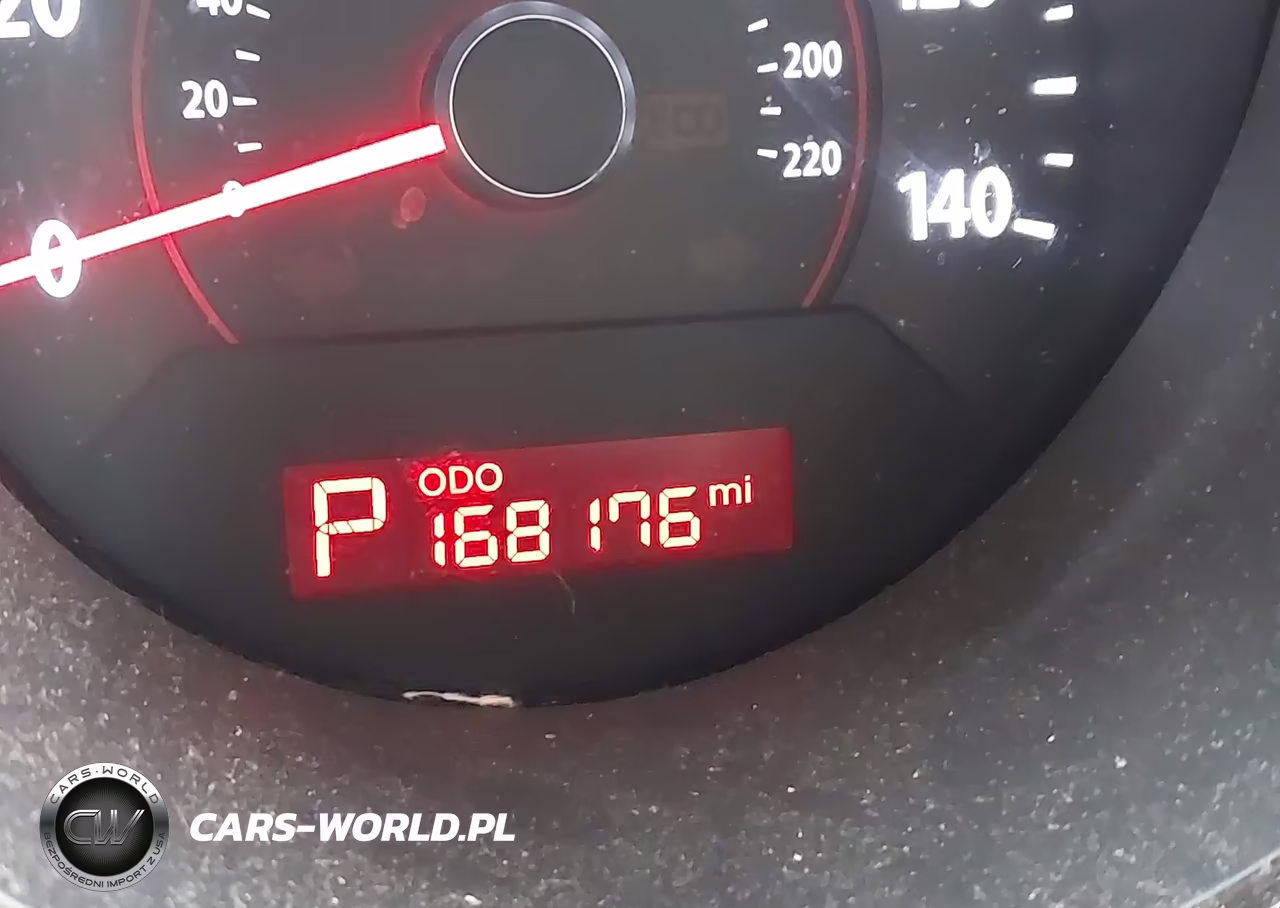 2010 Kia Soul + VIN:KNDJT2A22A7128143 - 7