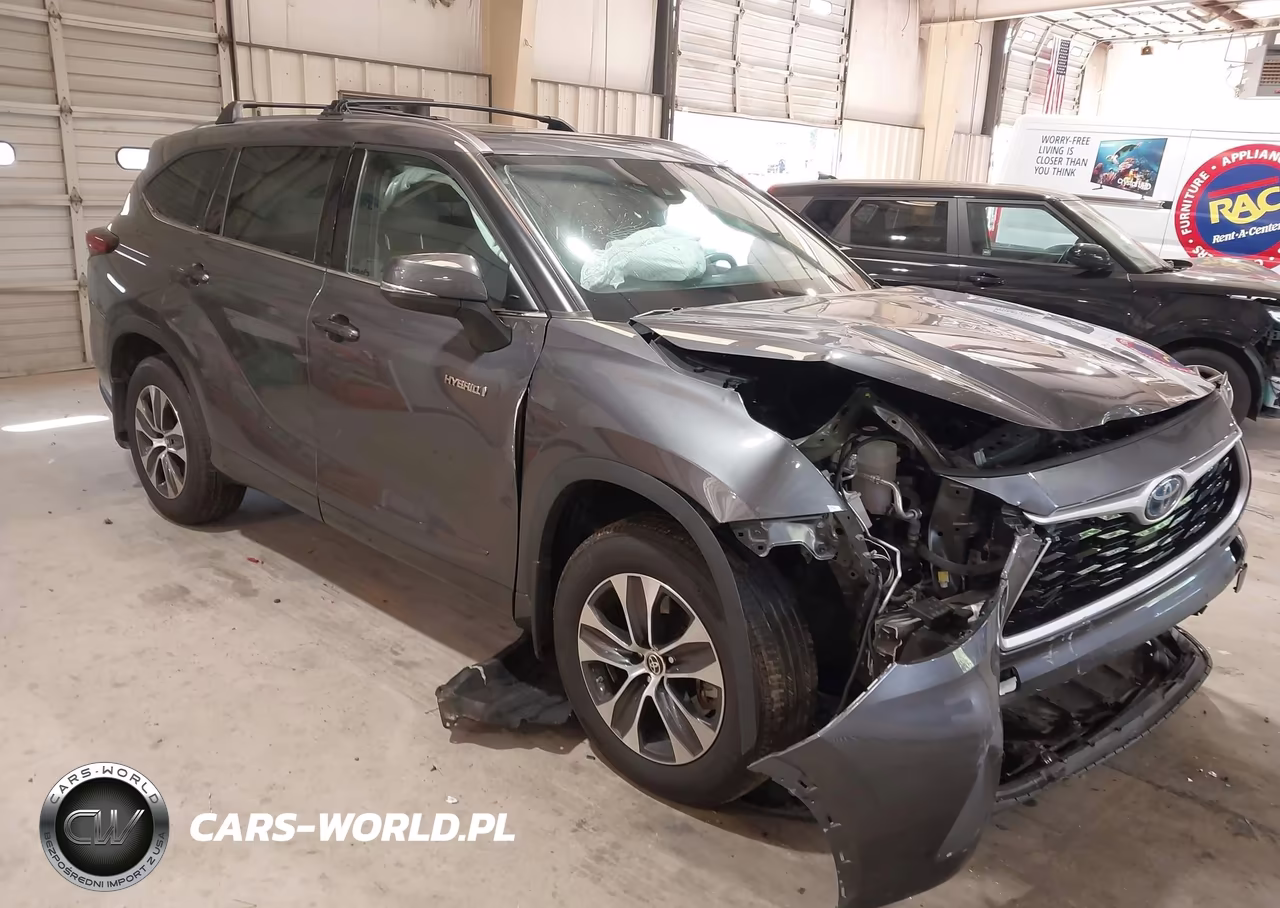 2021 Toyota Highlander Hybrid Xle