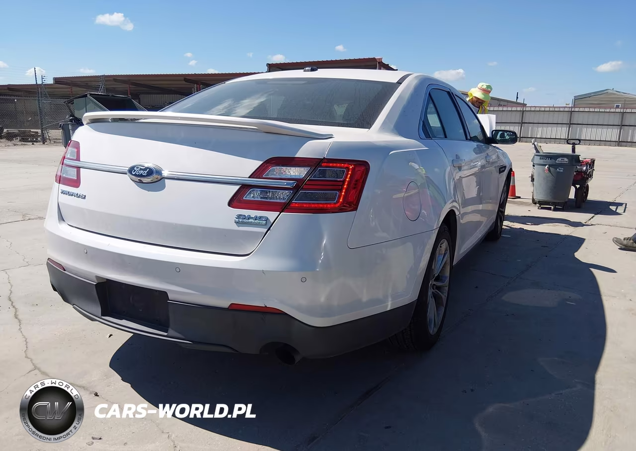 2014 Ford Taurus Sho VIN:1FAHP2KT4EG140445 - 4