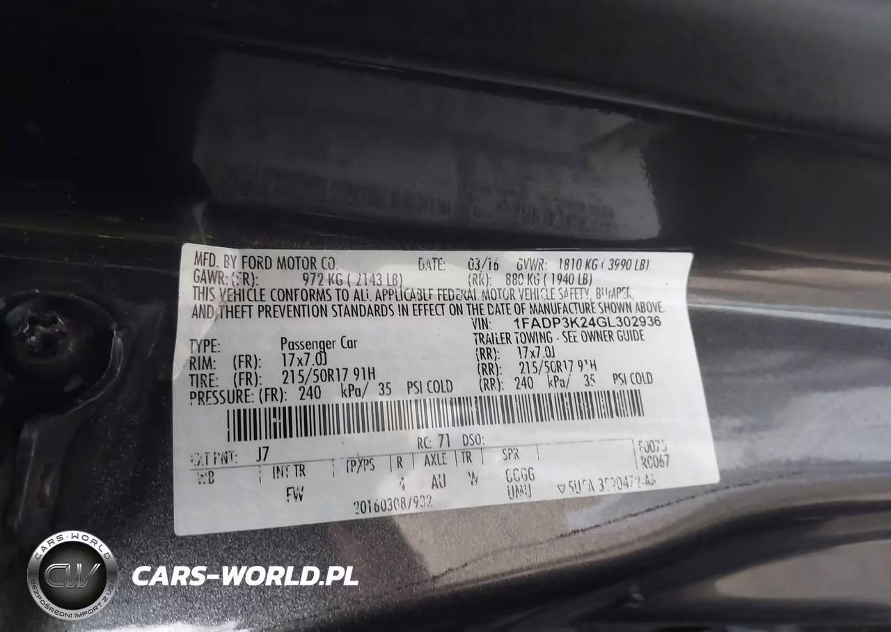 2016 Ford Focus Se VIN:1FADP3K24GL302936 - 9