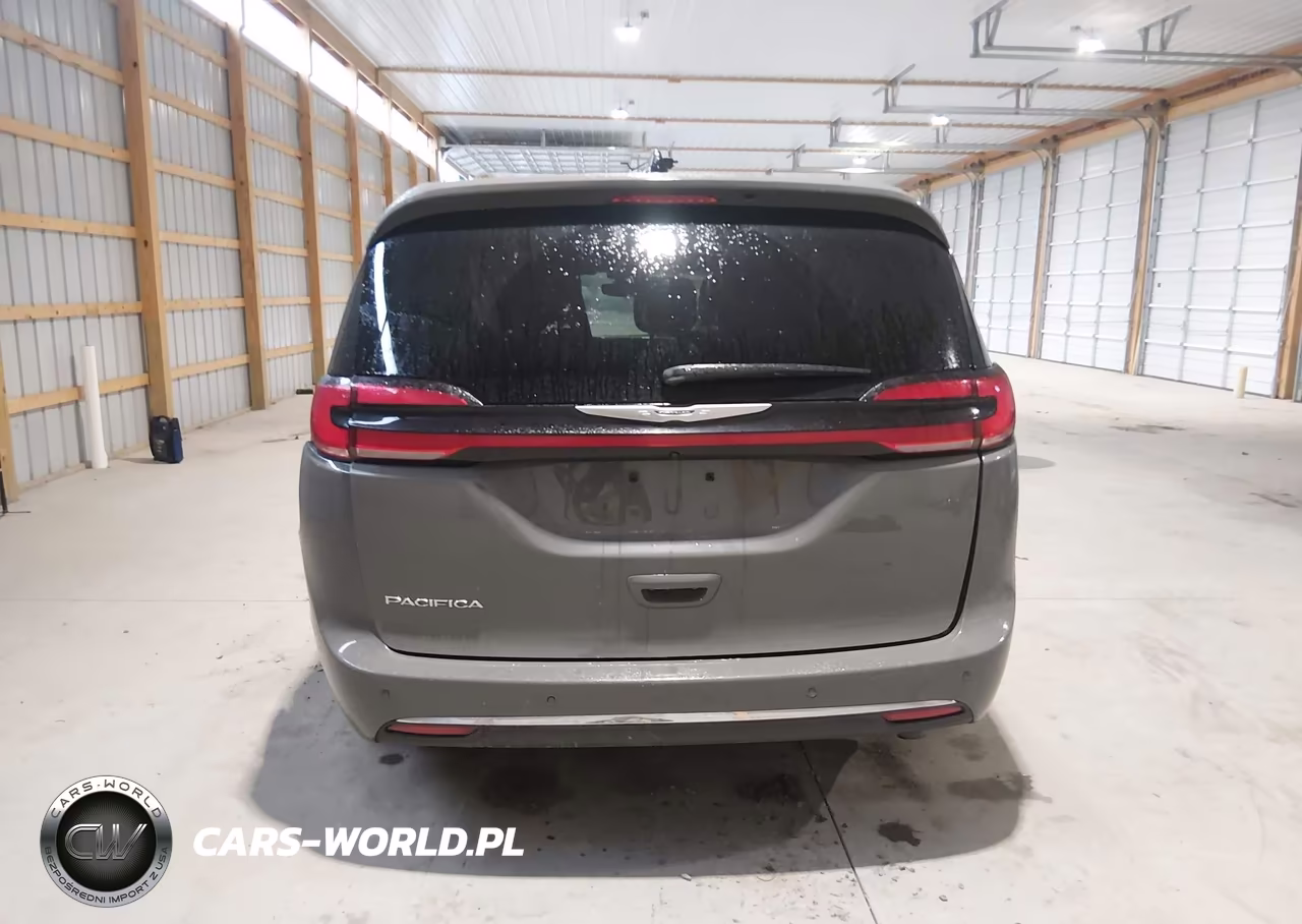 2025 Chrysler Pacifica Select VIN:2C4RC1BG2SR568015 - 16