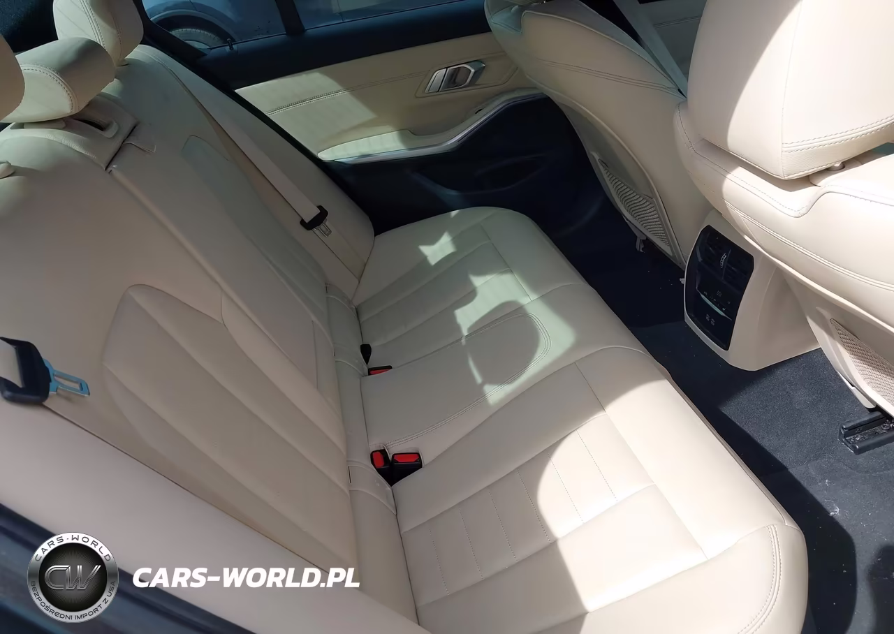 2021 BMW 330I VIN:3MW5R1J01M8B55021 - 8