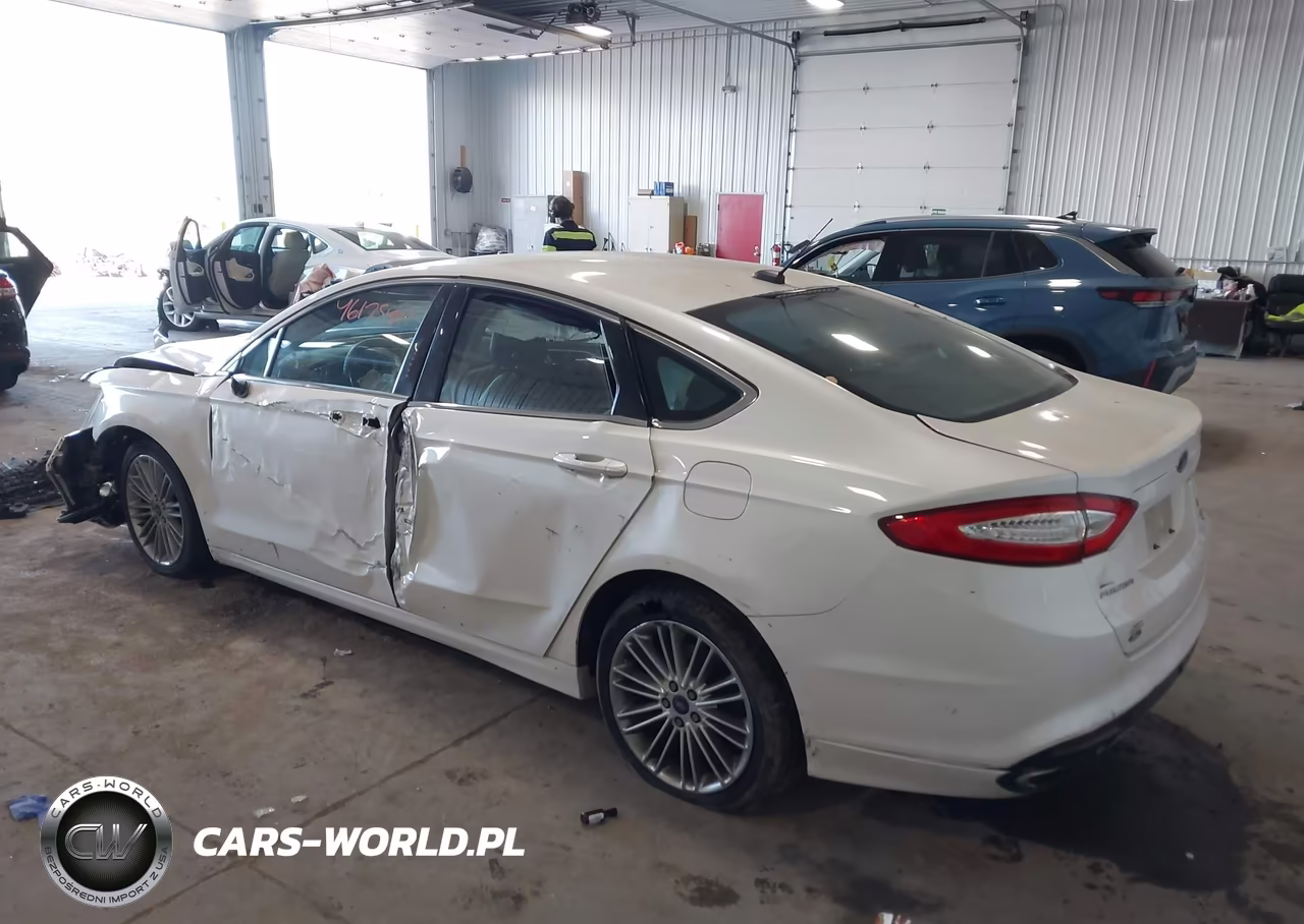 2014 Ford Fusion Se VIN:3FA6P0H92ER340403 - 3