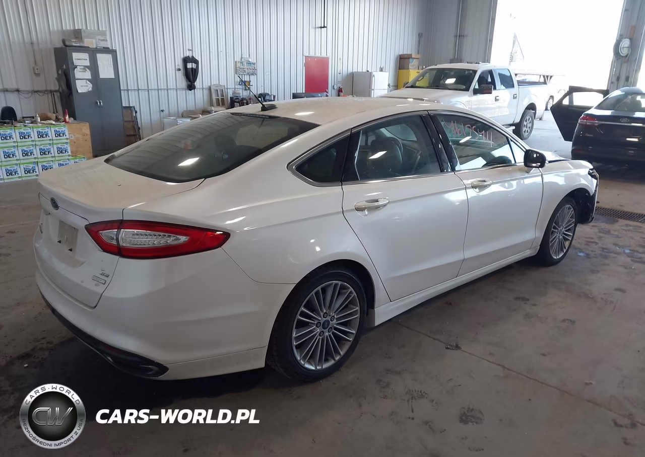 2014 Ford Fusion Se VIN:3FA6P0H92ER340403 - 4