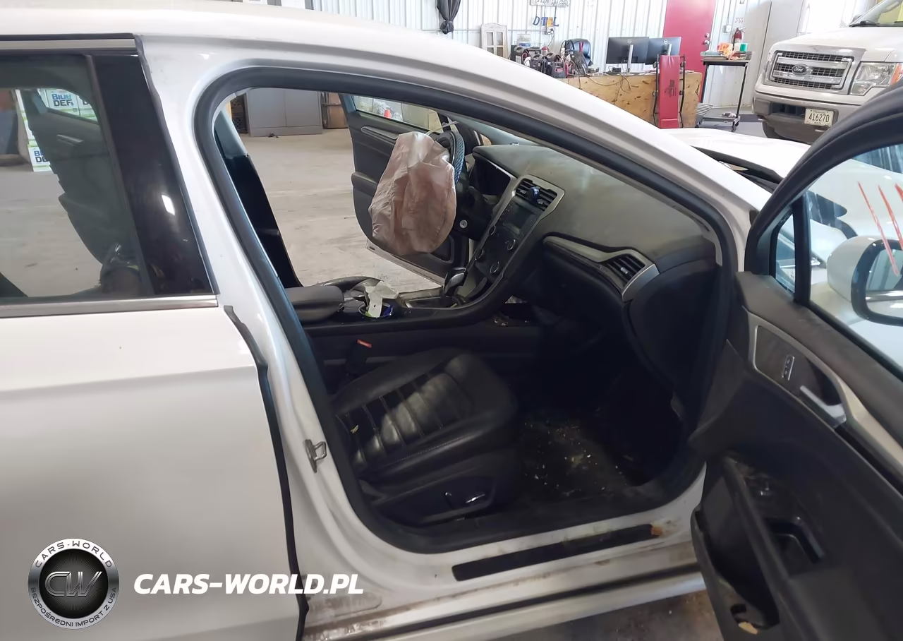 2014 Ford Fusion Se VIN:3FA6P0H92ER340403 - 5