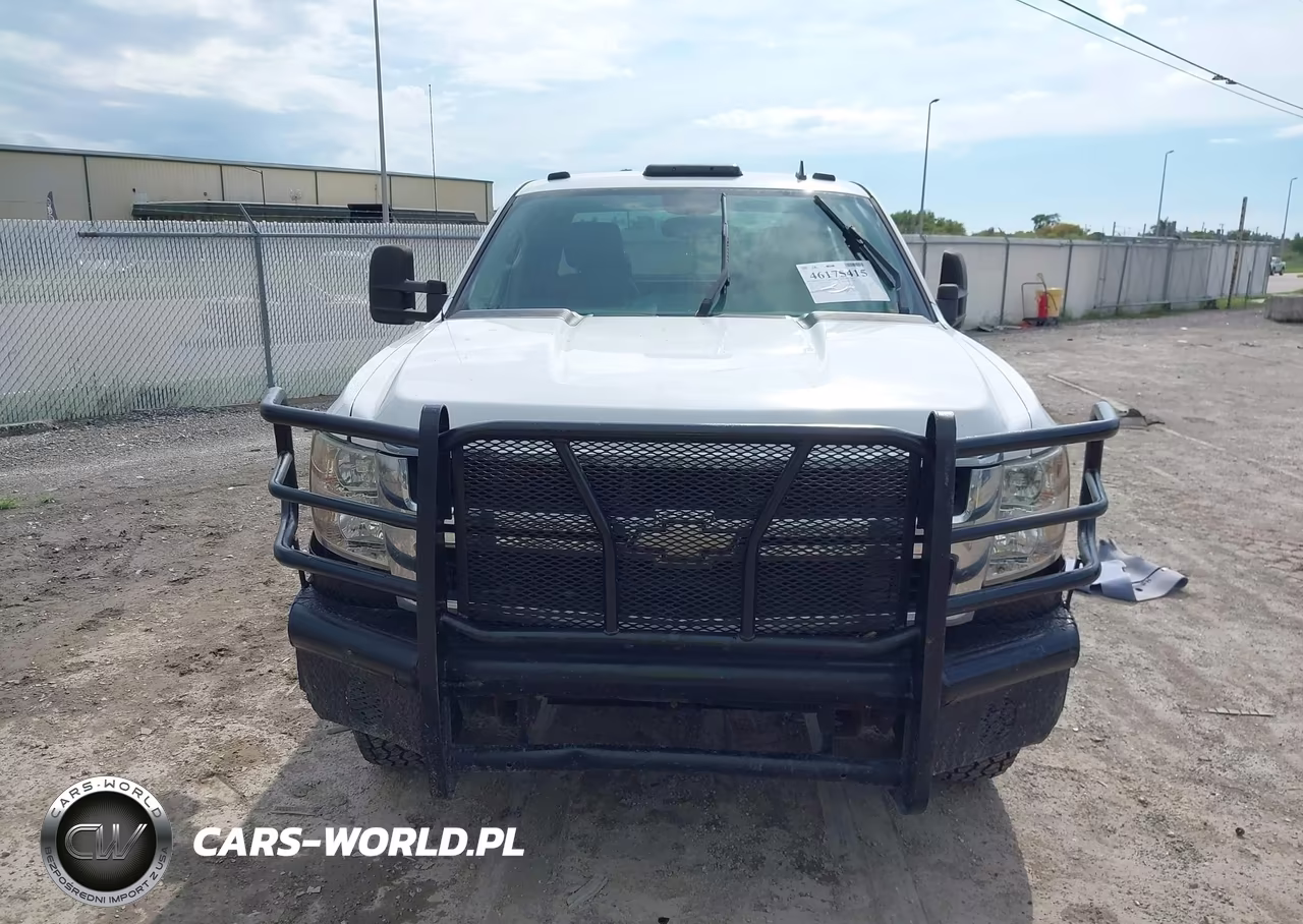 2007 Chevrolet Silverado 2500Hd Work Truck VIN:1GCHK29647E598039 - 13