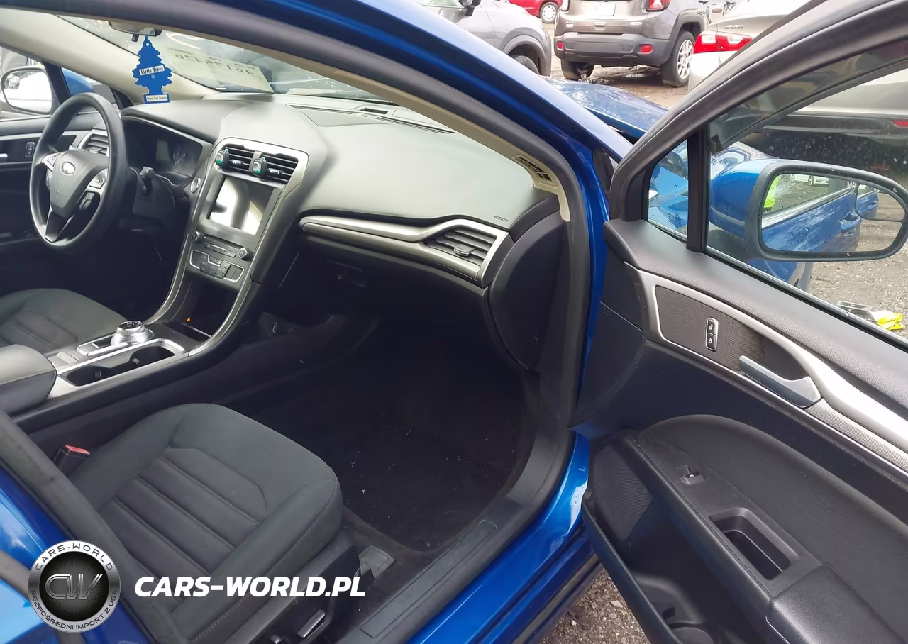2018 Ford Fusion Se VIN:3FA6P0H77JR114186 - 5