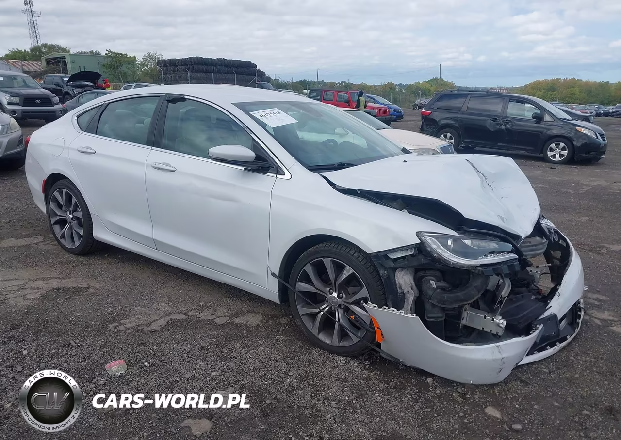 2015 Chrysler 200 C
