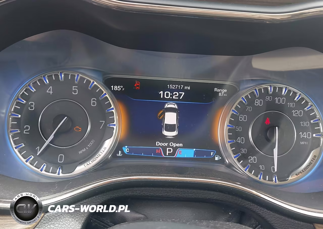 2015 Chrysler 200 C VIN:1C3CCCCBXFN652451 - 15