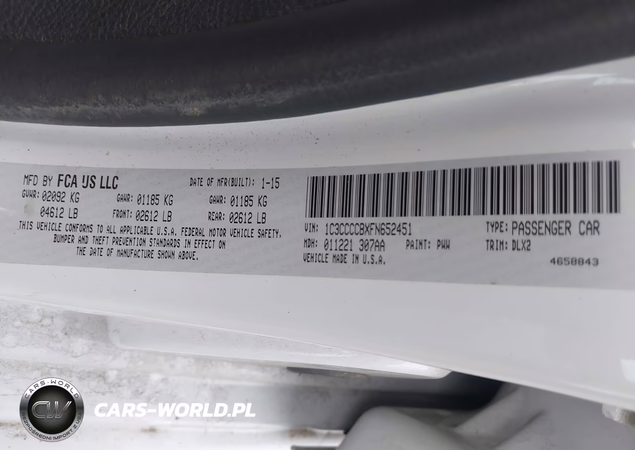 2015 Chrysler 200 C VIN:1C3CCCCBXFN652451 - 9