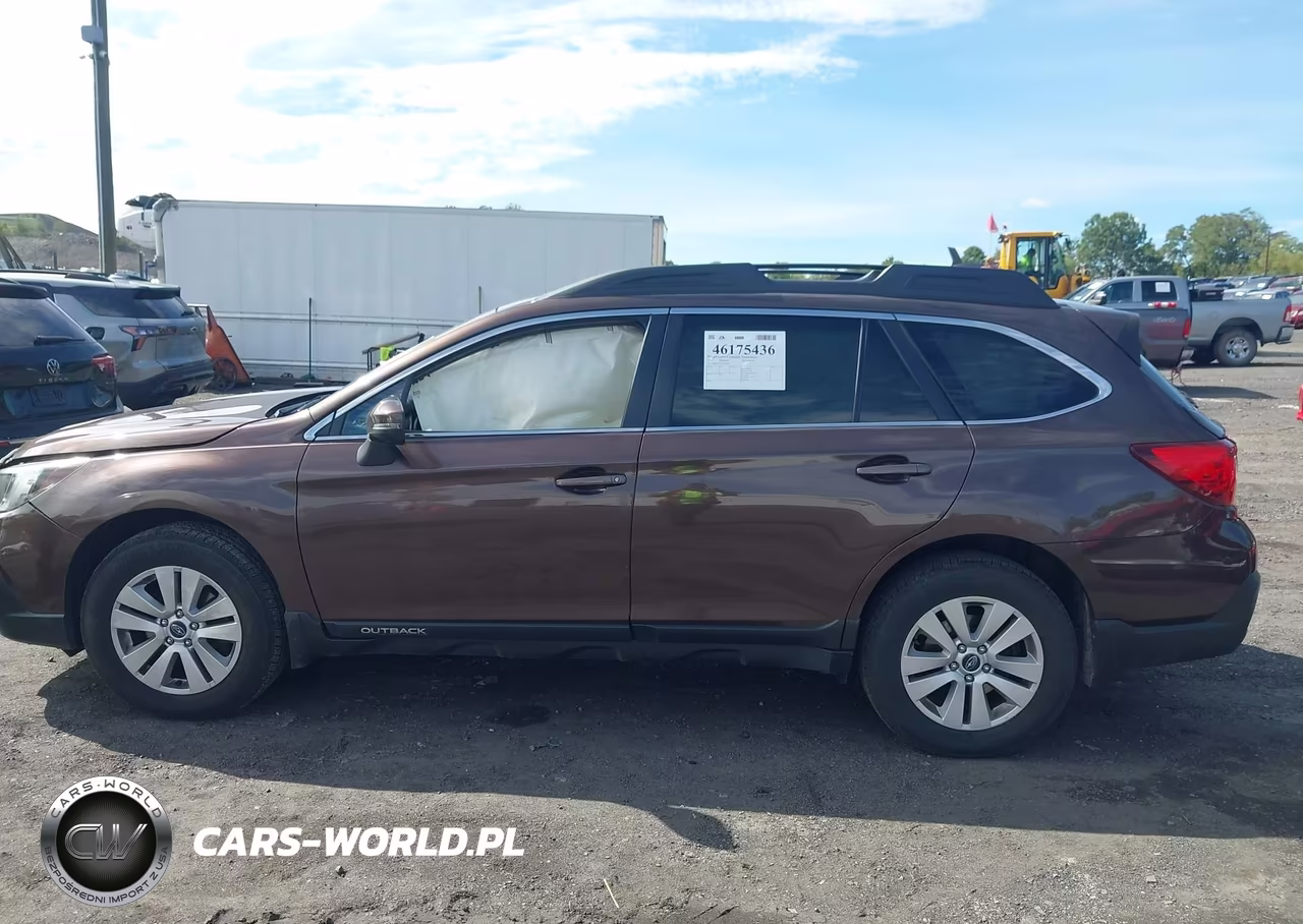 2019 Subaru Outback 2.5I Premium VIN:4S4BSAHC1K3275333 - 14