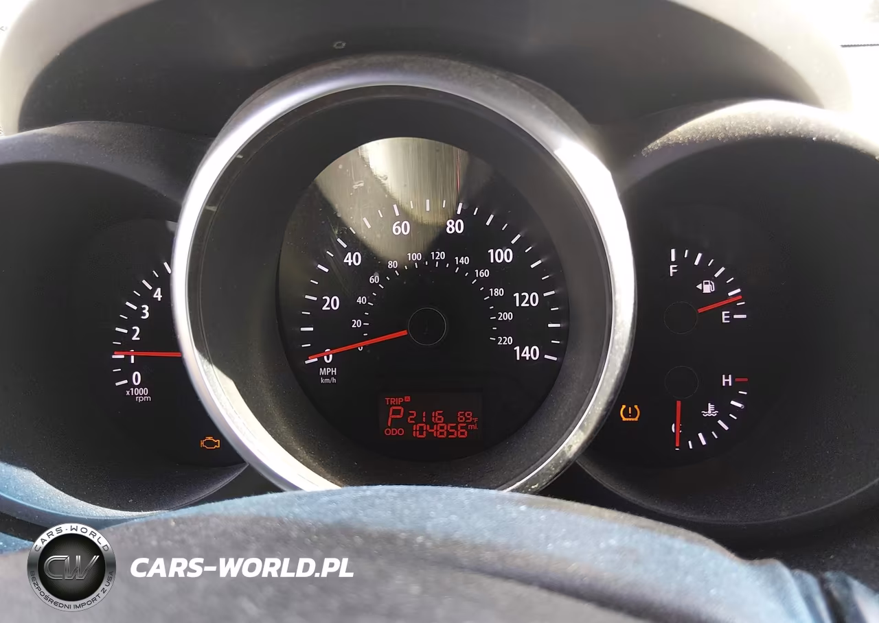 2012 Kia Soul + VIN:KNDJT2A66C7353400 - 7