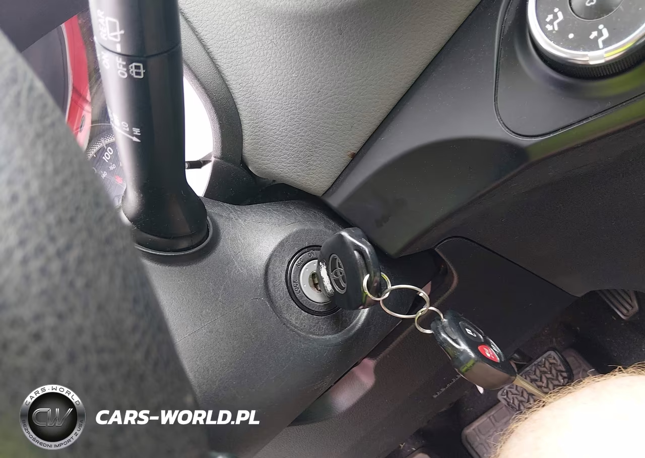 2015 Toyota Yaris Le VIN:VNKKTUD39FA052796 - 11