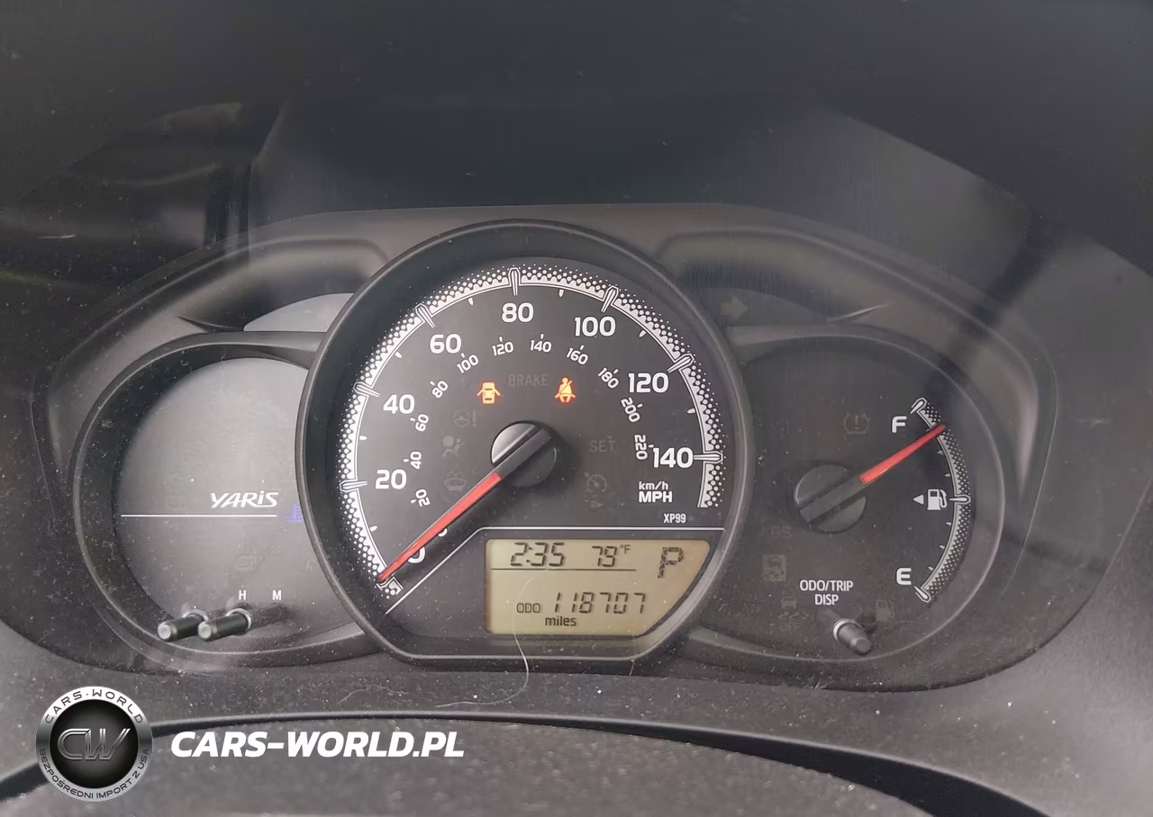 2015 Toyota Yaris Le VIN:VNKKTUD39FA052796 - 7