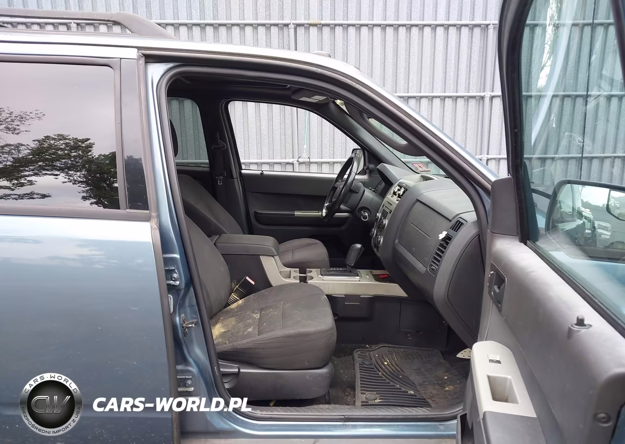 2011 Ford Escape Xlt VIN:1FMCU0D74BKC27705 - 5