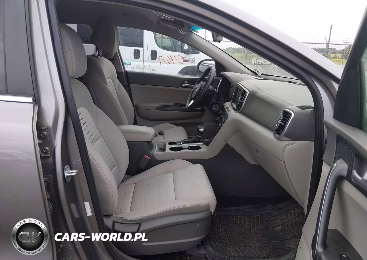2018 Kia Sportage Lx VIN:KNDPMCAC0J7353019 - 5