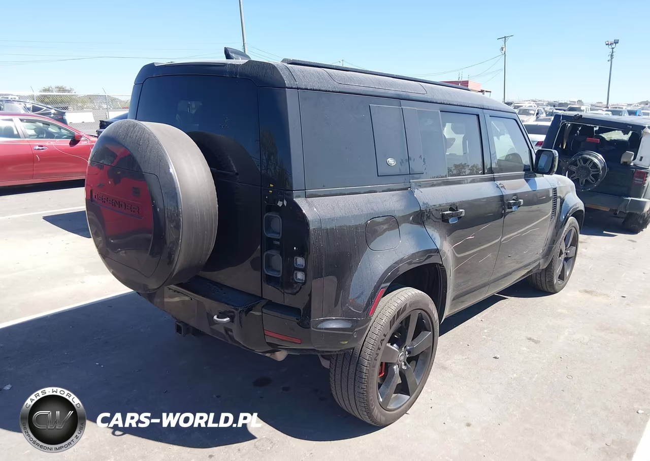 2024 Land Rover Defender 110 P400 X VIN:SALEX7EUXR2348646 - 4