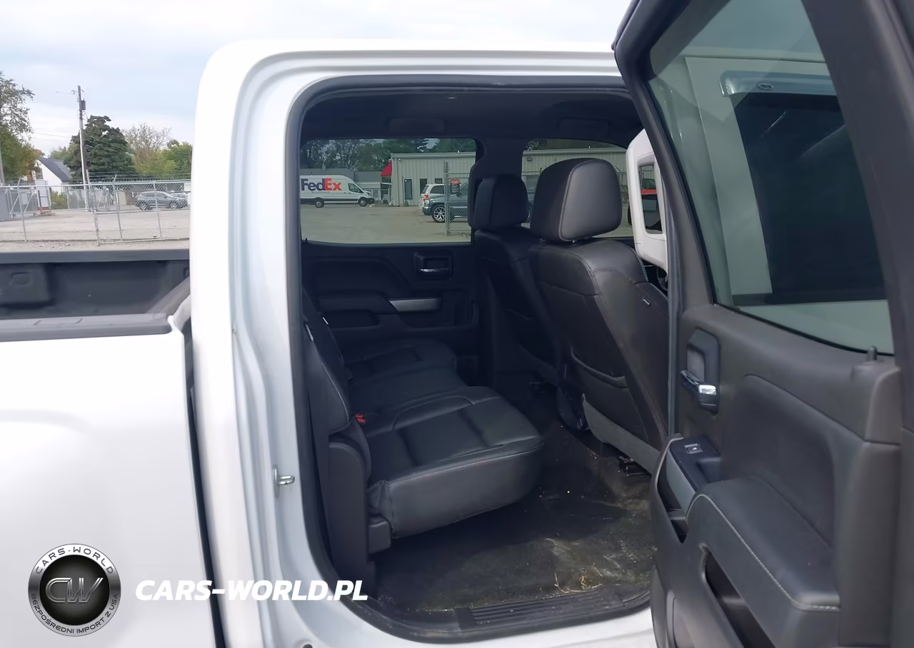 2018 Chevrolet Silverado 1500 2Lt VIN:3GCUKREH2JG217688 - 8