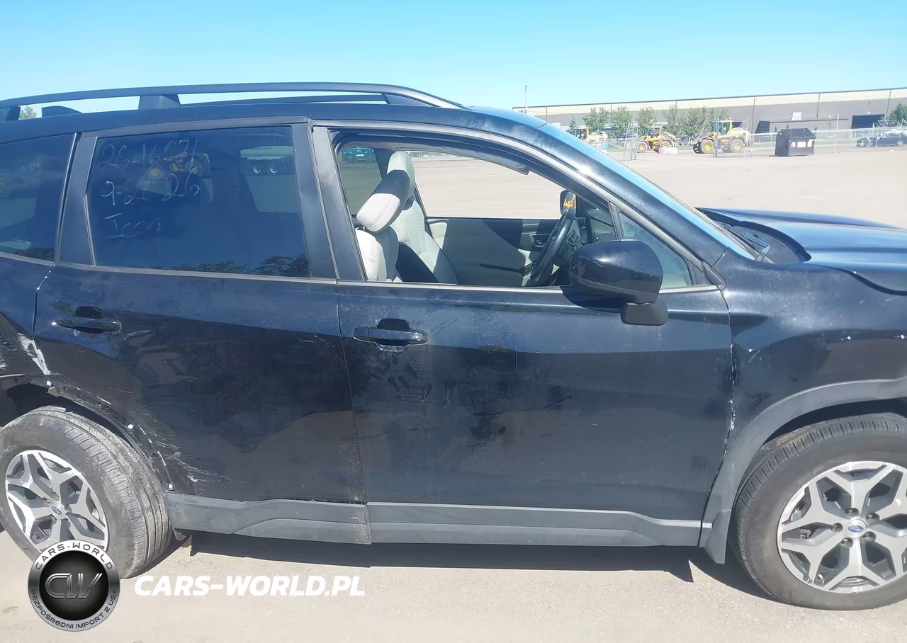 2021 Subaru Forester Premium VIN:JF2SKAJC4MH496141 - 13