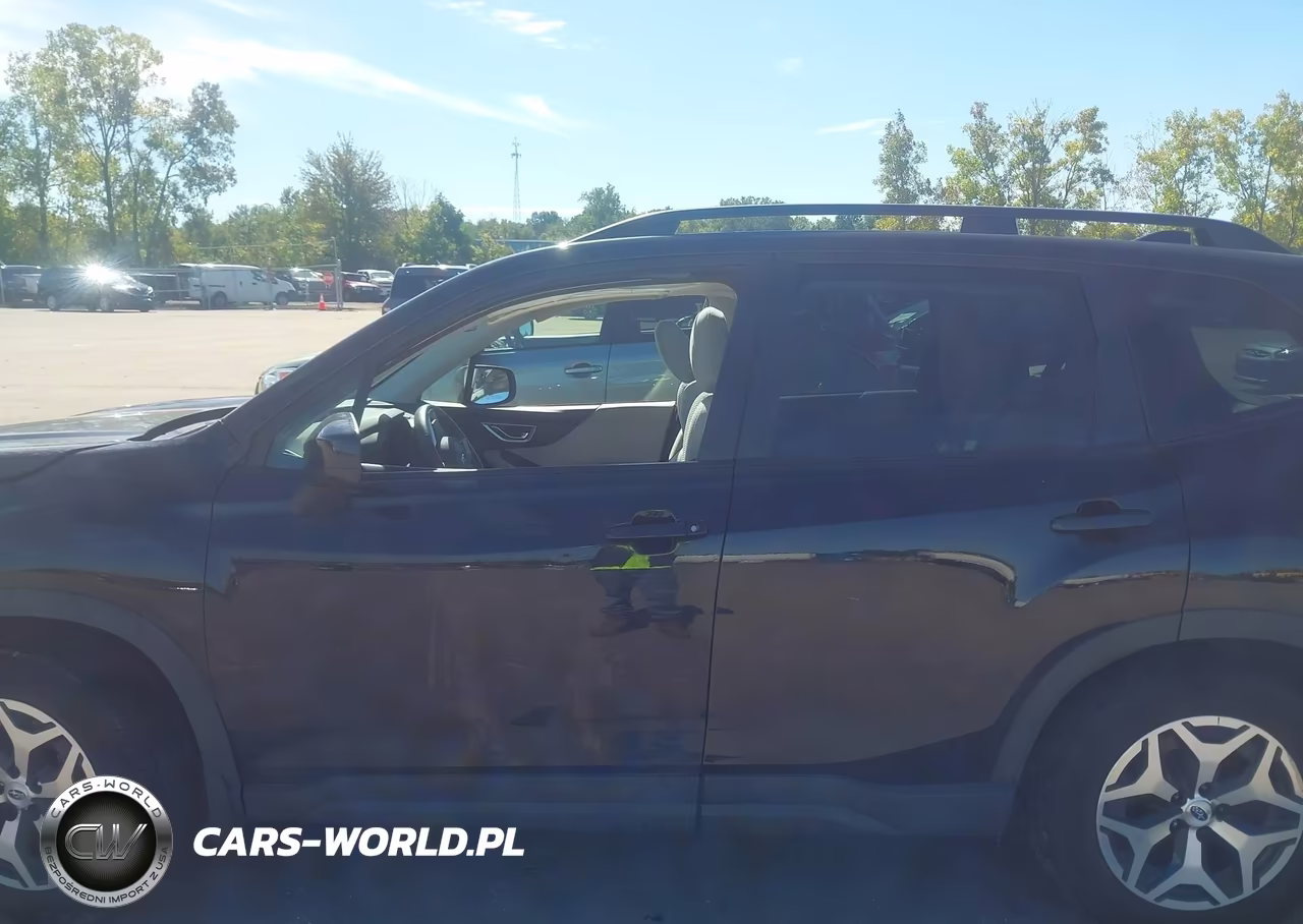 2021 Subaru Forester Premium VIN:JF2SKAJC4MH496141 - 14