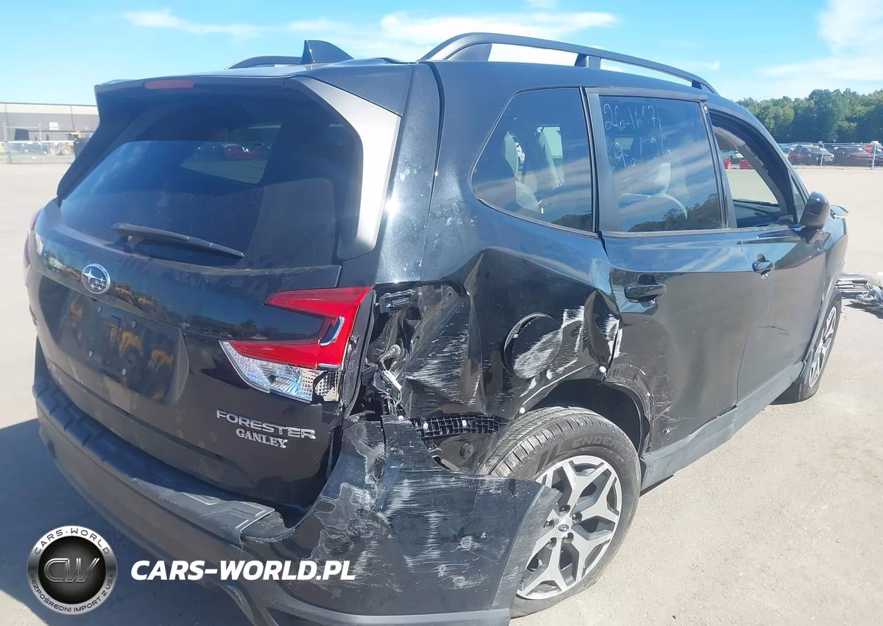 2021 Subaru Forester Premium VIN:JF2SKAJC4MH496141 - 4