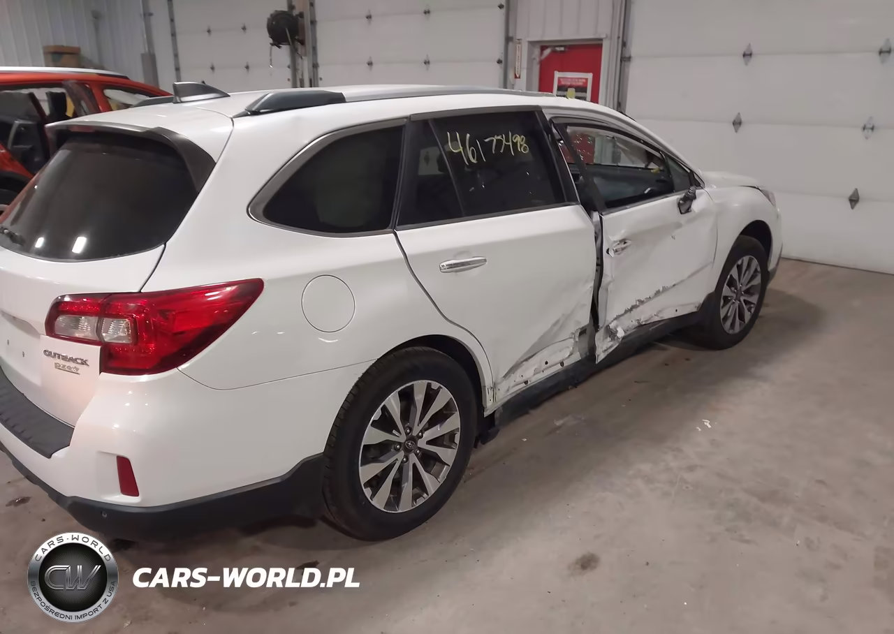 2017 Subaru Outback 2.5I Touring VIN:4S4BSATC4H3301617 - 4