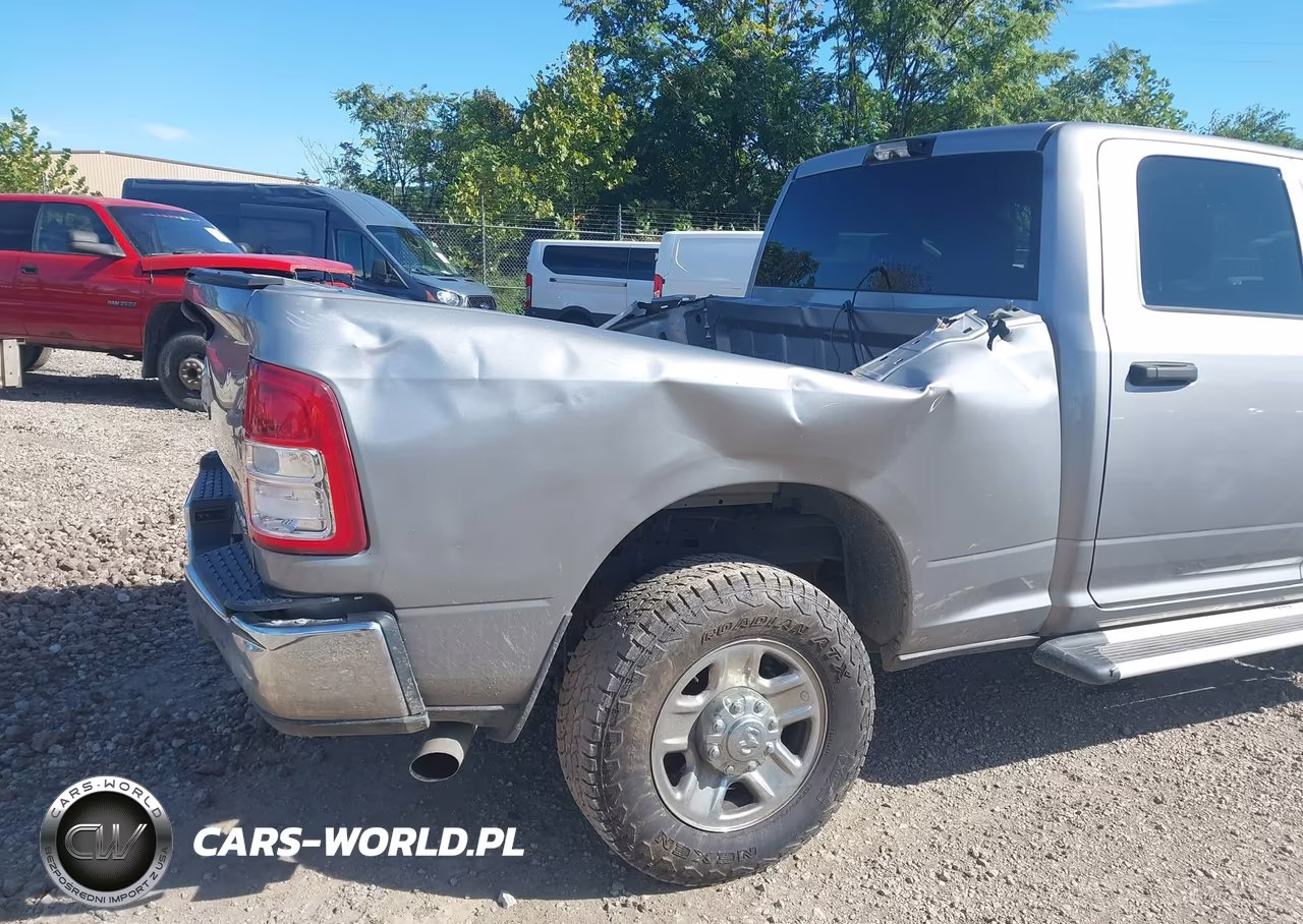 2023 Ram 2500 Tradesman 4X4 6'4 Box VIN:3C6UR5CL7PG538699 - 18