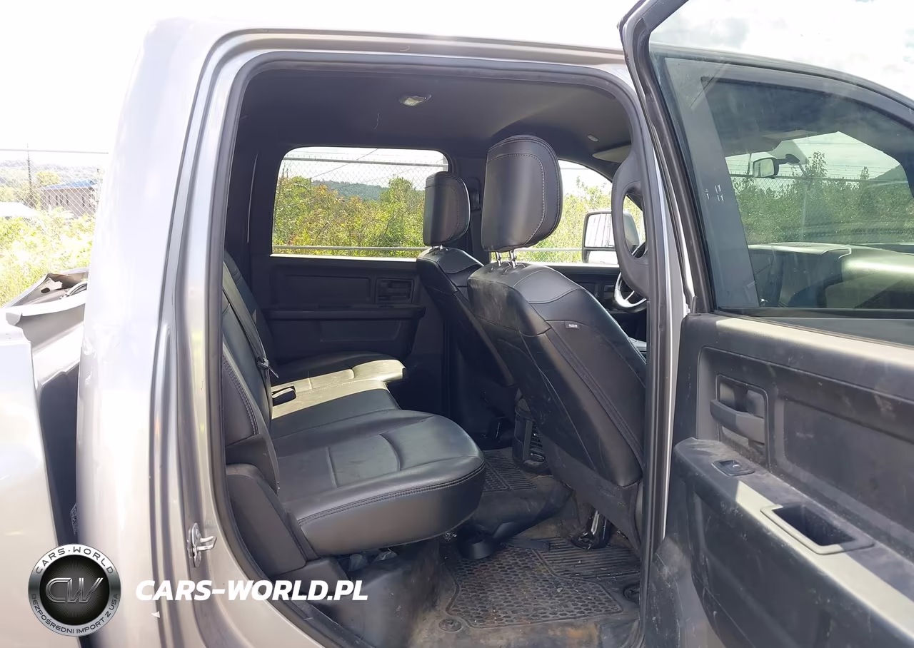 2023 Ram 2500 Tradesman 4X4 6'4 Box VIN:3C6UR5CL7PG538699 - 8