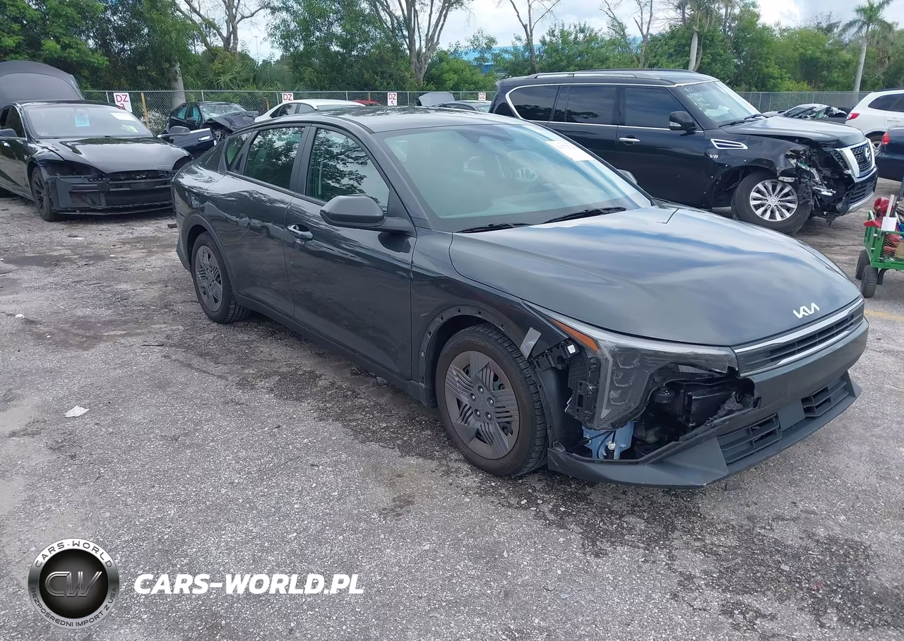 2025 Kia K4 Lx