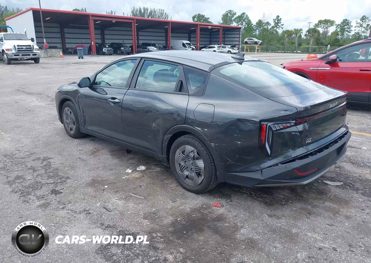 2025 Kia K4 Lx VIN:3KPFT4DE9SE040652 - 3